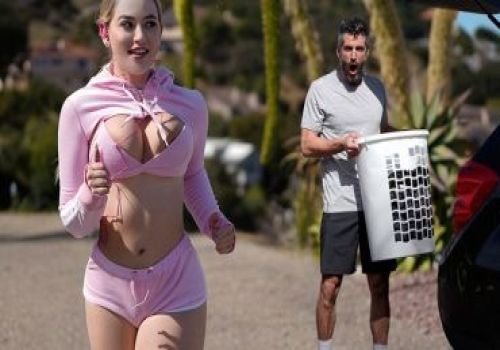 lip sex hot Anh hàng xóm bị đau chân em gái sang chữa giúp và cái kết